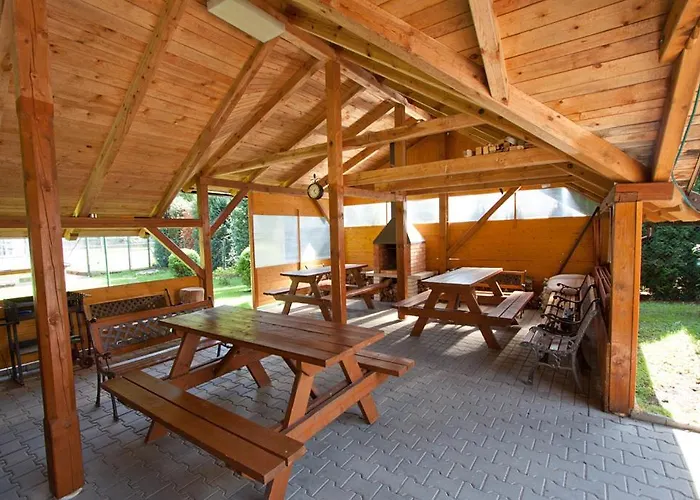 Rodinny U Wolfu Gasthof Chrastava